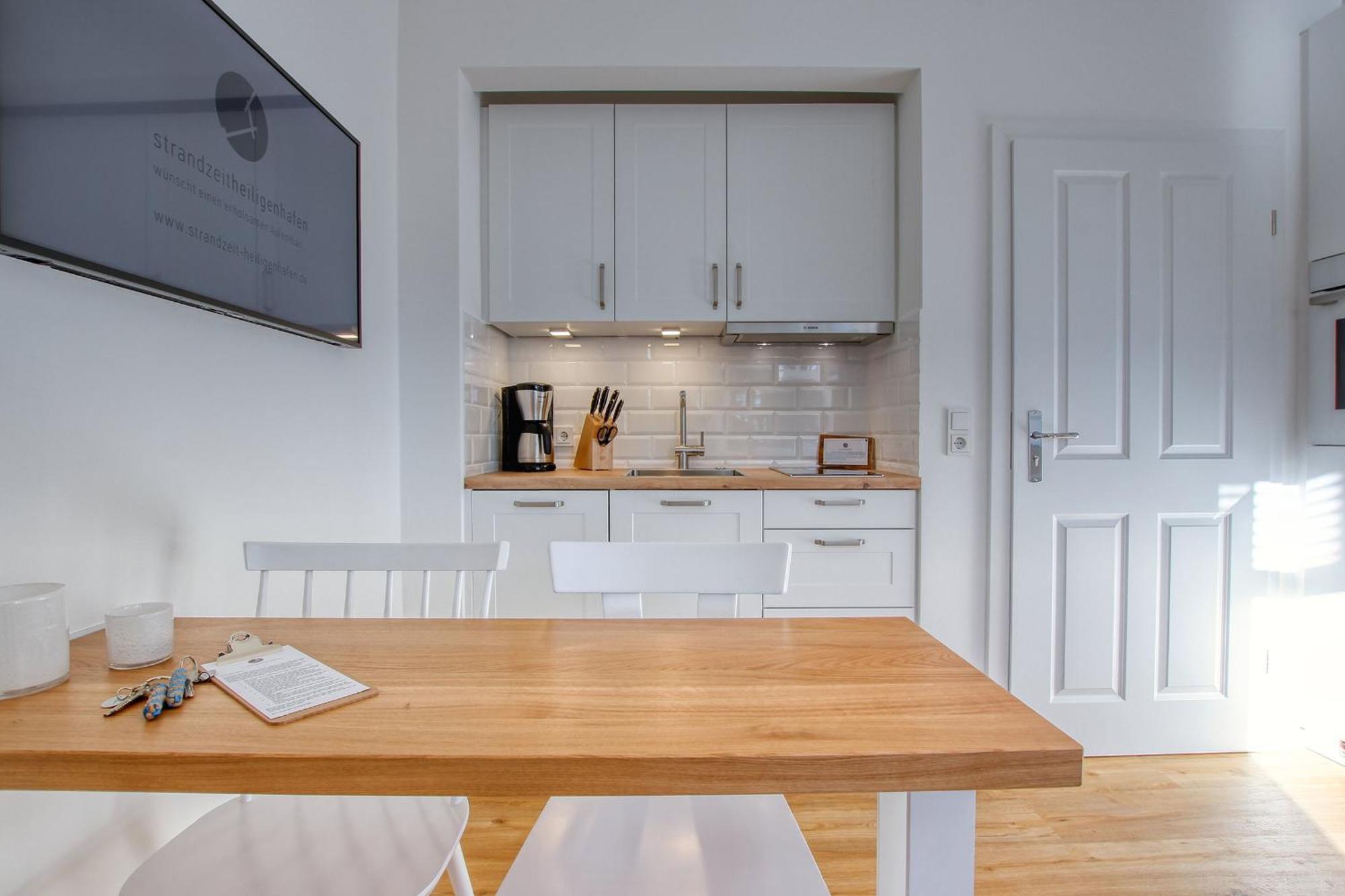 Landhaus Am Ufer - Wohnung 1 Хайлигенхафен Экстерьер фото